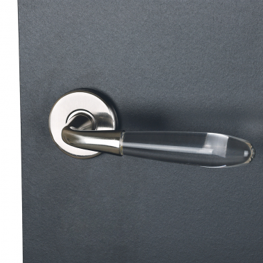 Poignée de porte intérieure design en aluminium Nickel mat et acrylique  translucide sur rosace ronde BdC, ARC EN CIEL